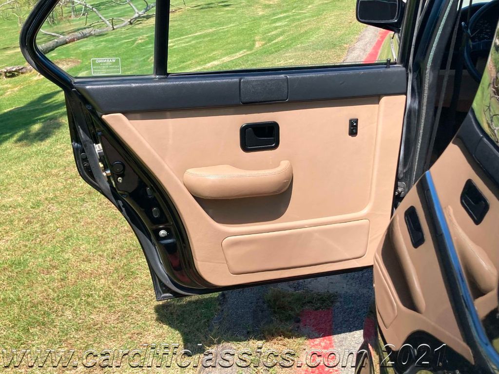 1988 BMW M5  - 21011837 - 20