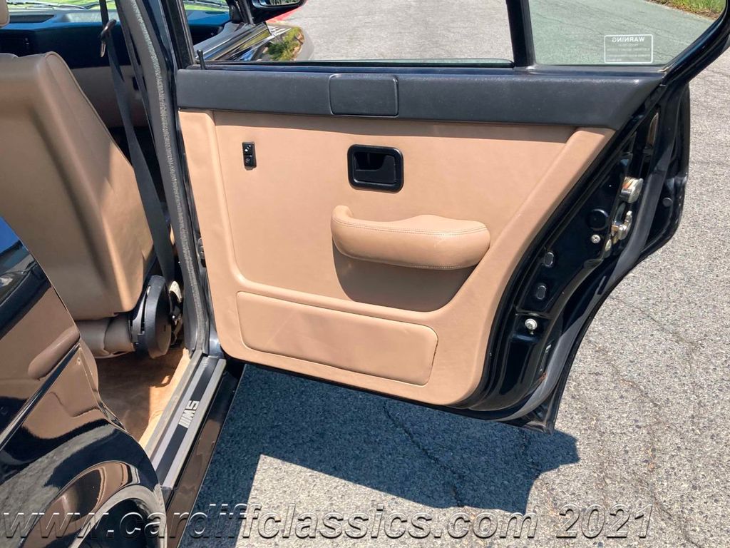 1988 BMW M5  - 21011837 - 21