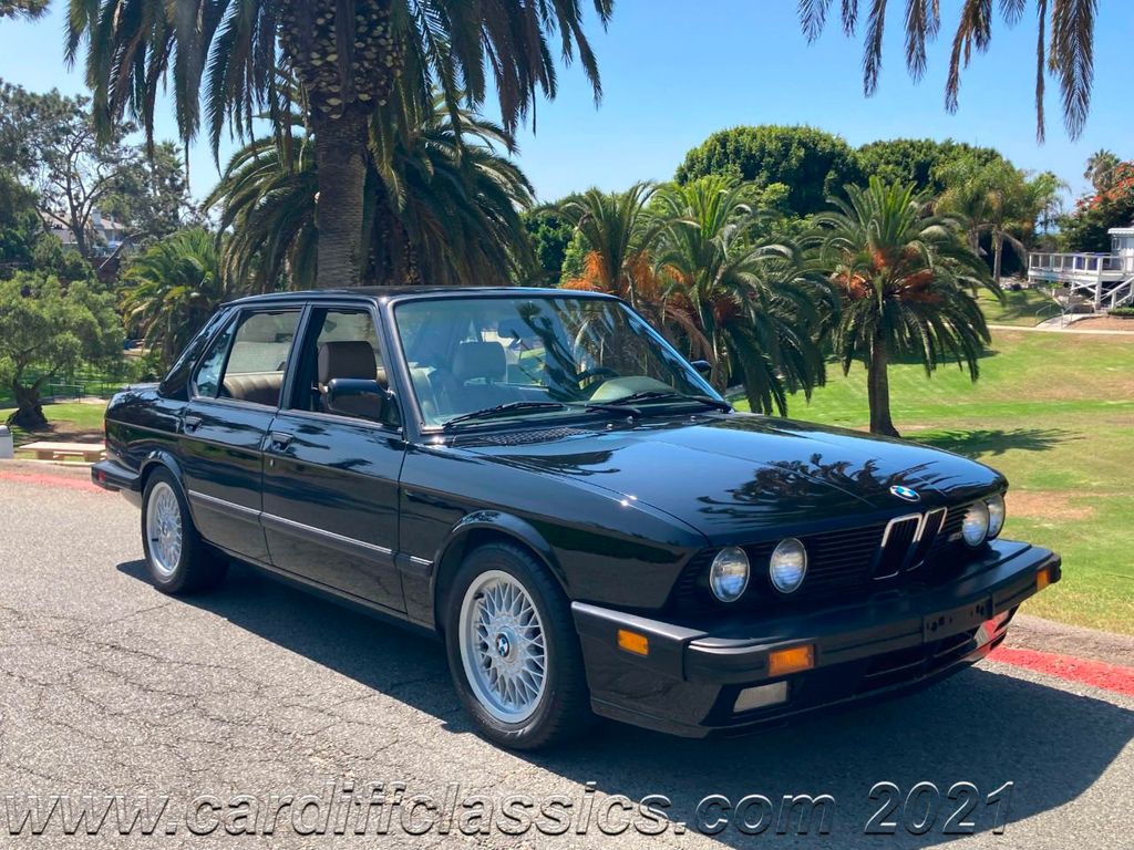 1988 BMW M5  - 21011837 - 2