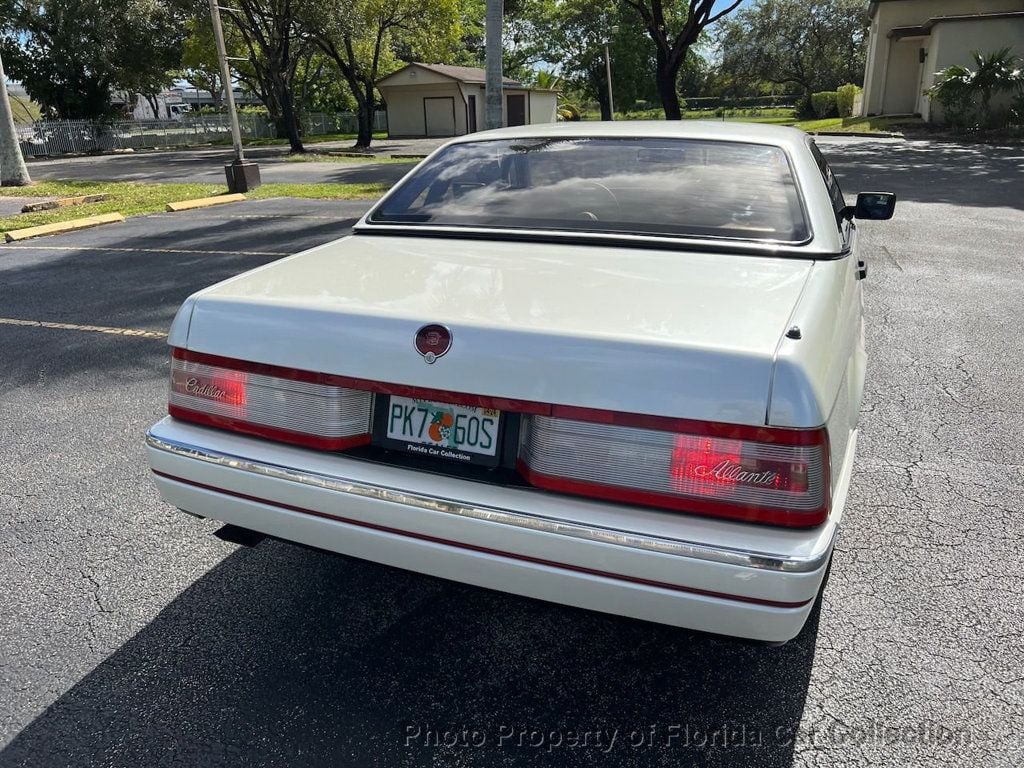 1988 Cadillac Allante Convertible Hardtop Roadster Pininfarina  - 21817130 - 17