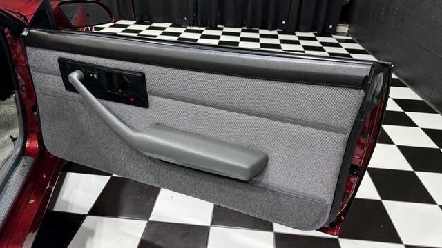 1988 Chevrolet Camaro IROC Z 2dr Convertible - 22894760 - 42