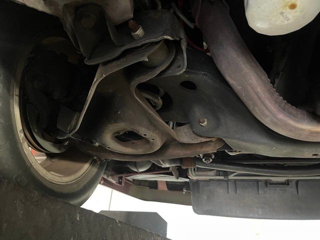 1988 Chevrolet Camaro IROC Z 2dr Convertible - 22894760 - 84