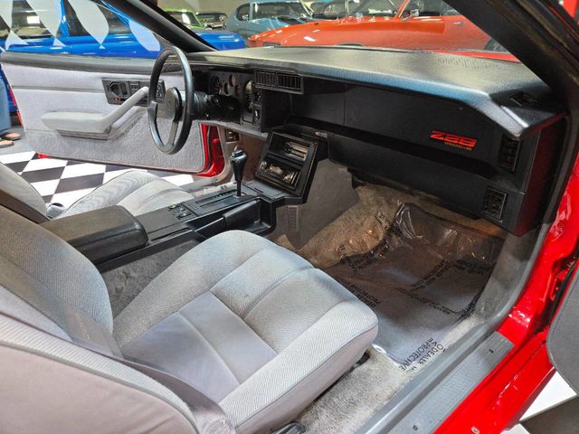 1988 Chevrolet Camaro IROC Z 2dr Hatchback - 22954426 - 9