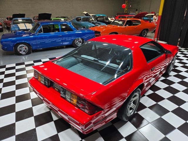 1988 Chevrolet Camaro IROC Z 2dr Hatchback - 22954426 - 4