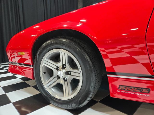 1988 Chevrolet Camaro IROC Z 2dr Hatchback - 22954426 - 5