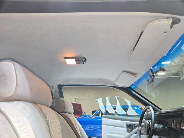 1988 Chevrolet Camaro IROC Z 2dr Hatchback - 22954426 - 89