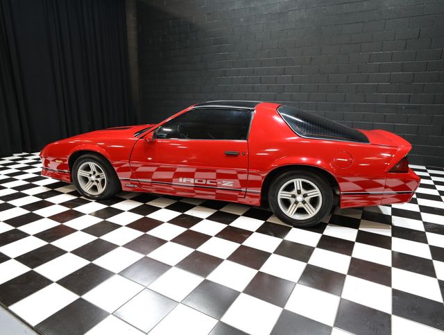 1988 Chevrolet Camaro IROC Z 2dr Hatchback - LOW MILES - 22974819 - 25