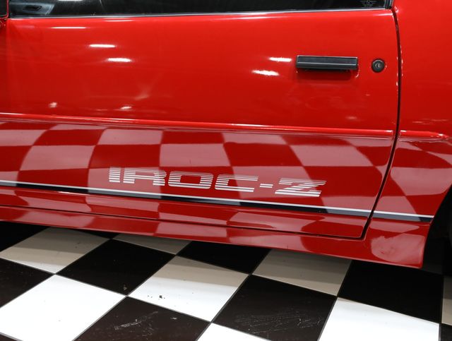 1988 Chevrolet Camaro IROC Z 2dr Hatchback - LOW MILES - 22974819 - 27
