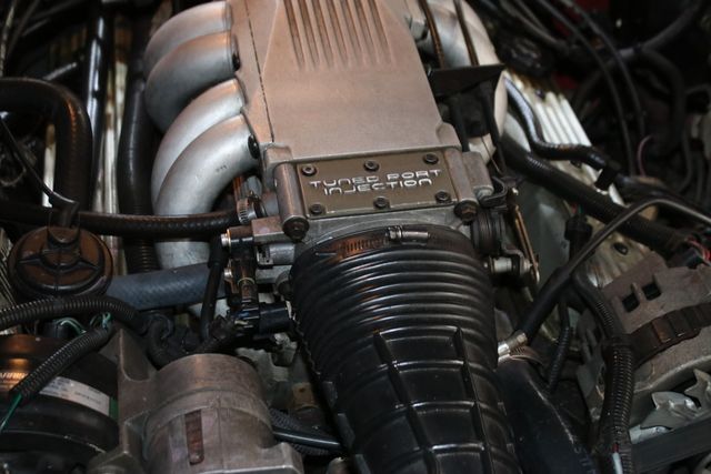 1988 Chevrolet Camaro IROC Z 2dr Hatchback - LOW MILES - 22974819 - 69