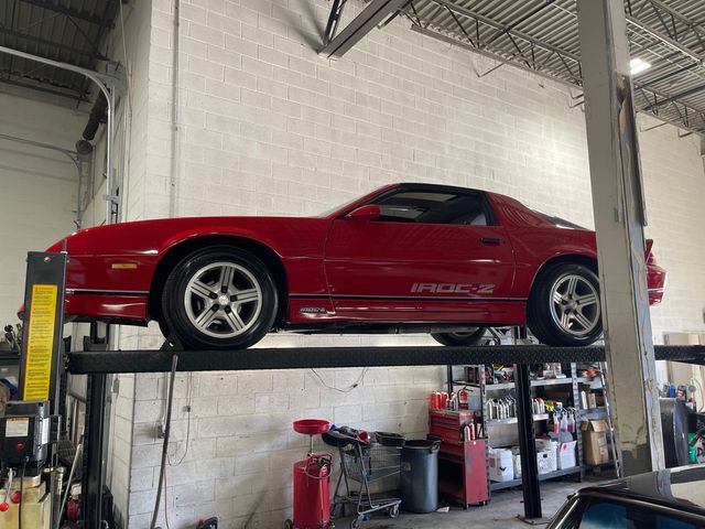 1988 Chevrolet Camaro IROC Z 2dr Hatchback - LOW MILES - 22974819 - 85