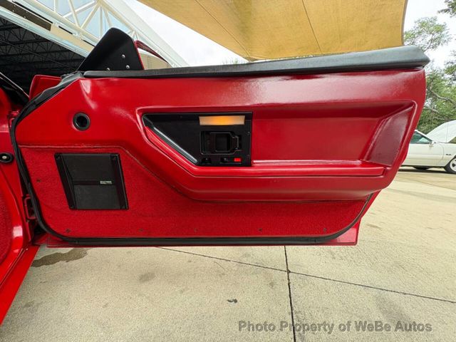 1988 Chevrolet Corvette Base 2dr Convertible - 23037389 - 28