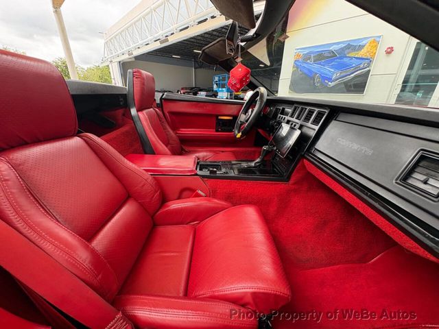 1988 Chevrolet Corvette Base 2dr Convertible - 23037389 - 30