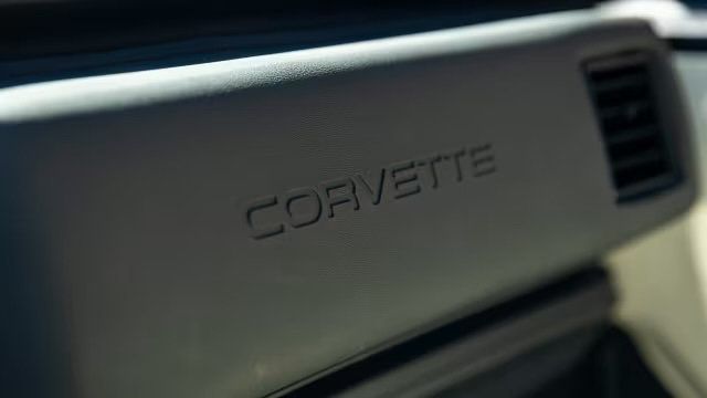 1988 Chevrolet Corvette ONLY 5k MILES - 35th Anniversary - 23001770 - 17