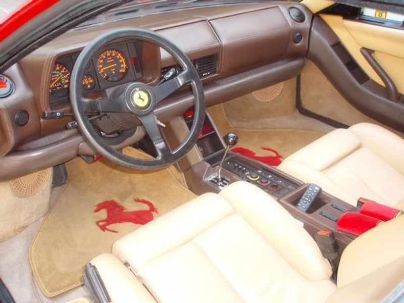 1988 Ferrari Testarossa Base Trim - 2848747 - 9