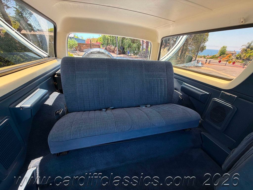 1988 Ford Bronco XLT  - 23026305 - 25