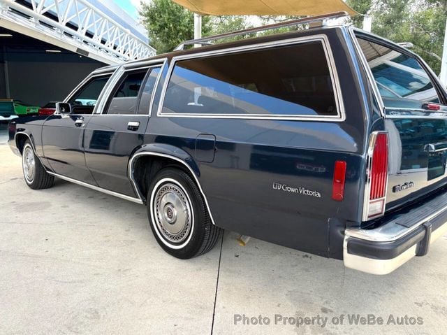 1988 Ford Crown Victoria Base 4dr Wagon - 23051502 - 14