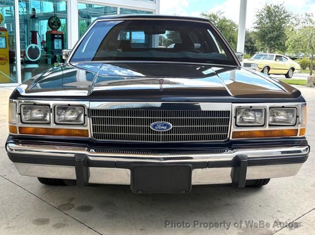 1988 Ford Crown Victoria Base 4dr Wagon - 23051502 - 1