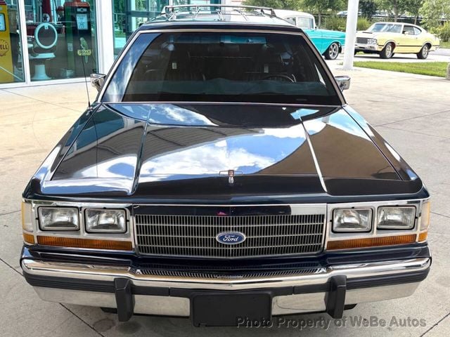1988 Ford Crown Victoria Base 4dr Wagon - 23051502 - 2