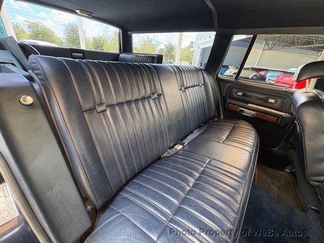 1988 Ford Crown Victoria Base 4dr Wagon - 23051502 - 34
