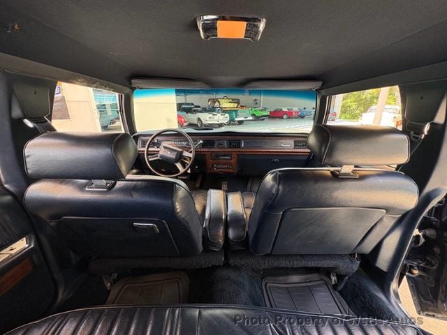 1988 Ford Crown Victoria Base 4dr Wagon - 23051502 - 36