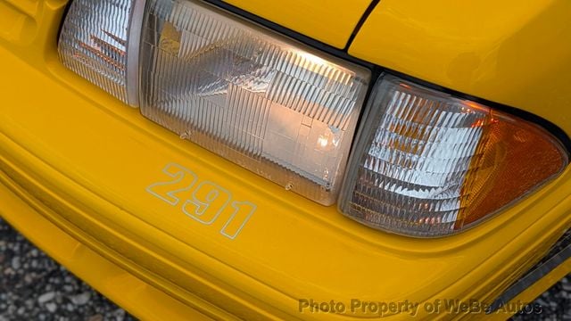 1988 Ford Mustang - Photo 32