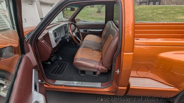 1988 GMC C15 Sportside Pickup For Sale  - 22959849 - 9