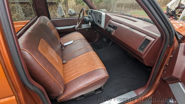 1988 GMC C15 Sportside Pickup For Sale  - 22959849 - 15