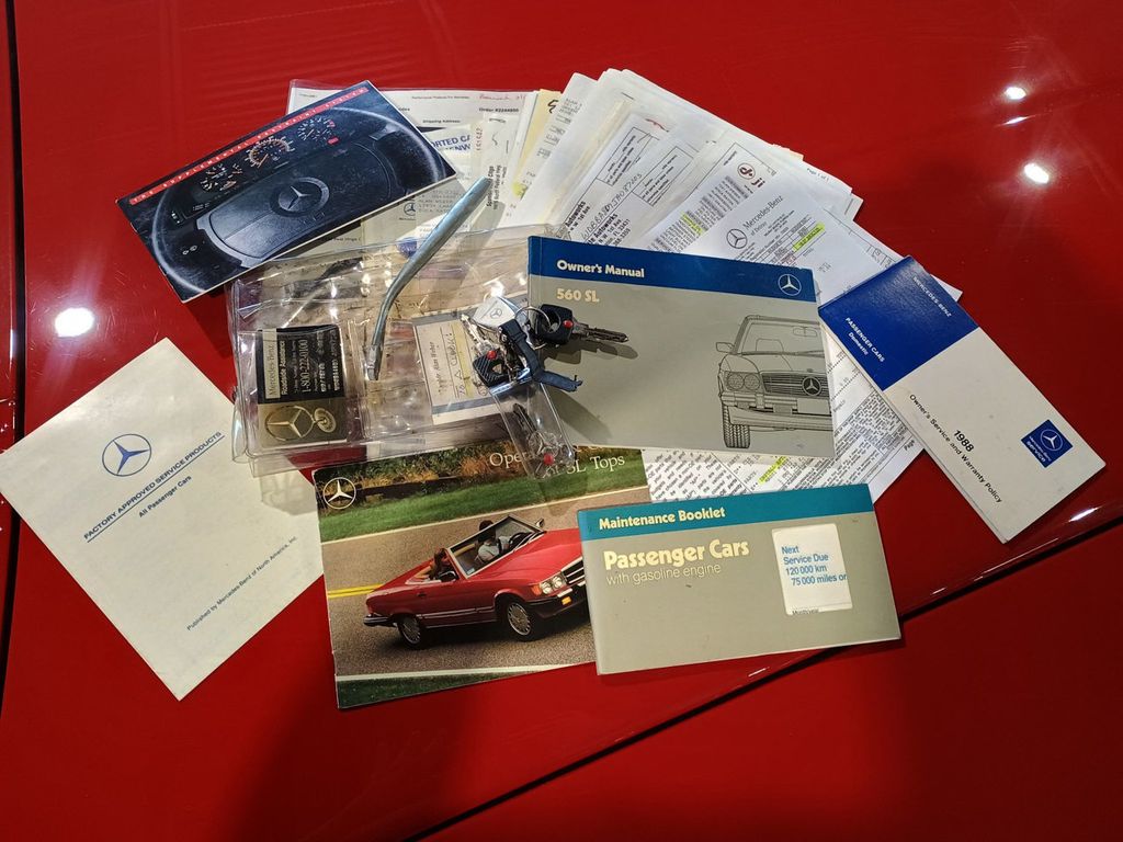 1988 Mercedes-Benz 560 560SL 1 Owner Clean Carfax Florida Car - 22946172 - 12