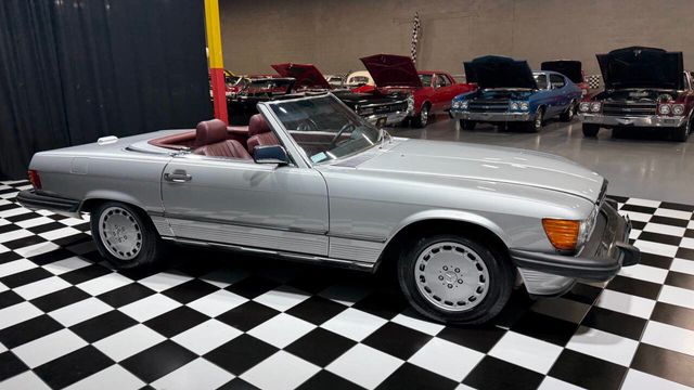 1988 Mercedes-Benz 560 560 SL 2dr Convertible - 22884222 - 12