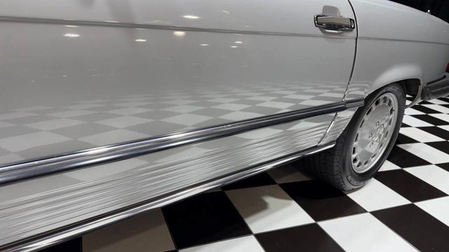 1988 Mercedes-Benz 560 560 SL 2dr Convertible - 22884222 - 21