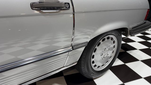 1988 Mercedes-Benz 560 560 SL 2dr Convertible - 22884222 - 22