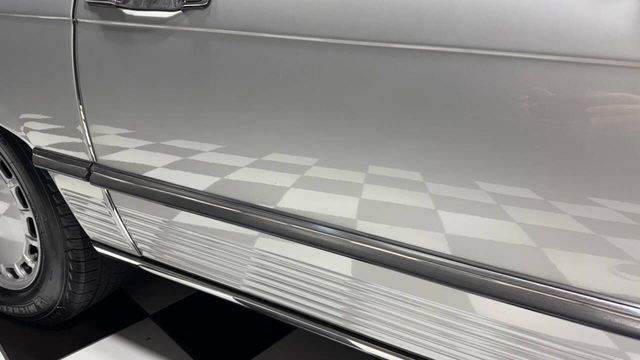 1988 Mercedes-Benz 560 560 SL 2dr Convertible - 22884222 - 33