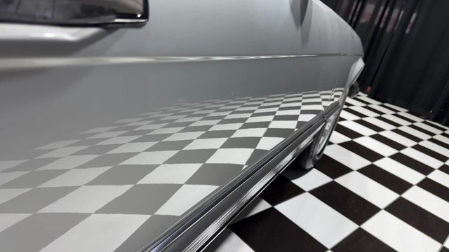 1988 Mercedes-Benz 560 560 SL 2dr Convertible - 22884222 - 36