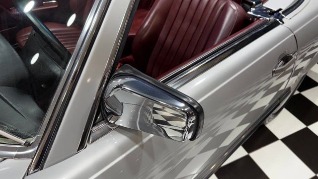 1988 Mercedes-Benz 560 560 SL 2dr Convertible - 22884222 - 40