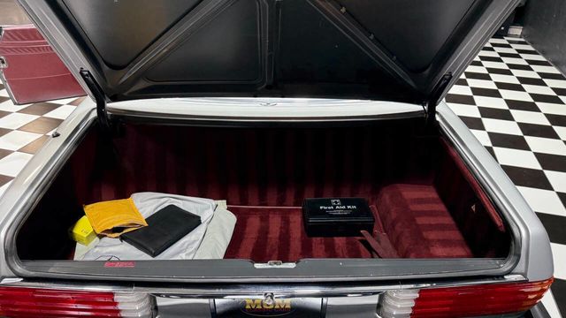 1988 Mercedes-Benz 560 560 SL 2dr Convertible - 22884222 - 76