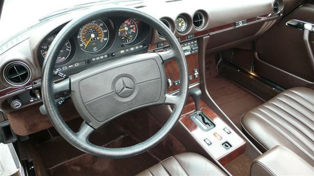 1988 Mercedes-Benz 560 SL - 7930551 - 12