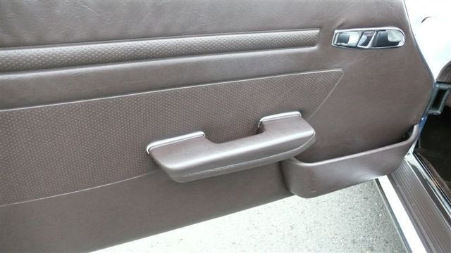 1988 Mercedes-Benz 560 SL - 7930551 - 23