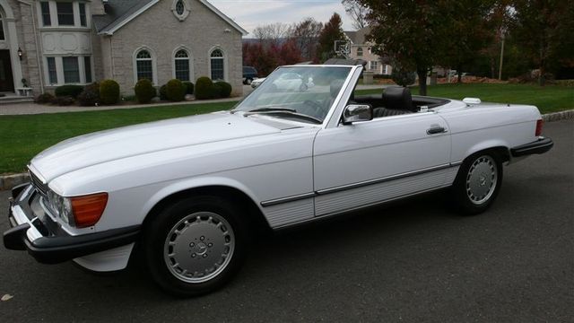 1988 Mercedes-Benz 560 SL - 7930551 - 2