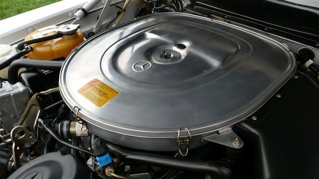 1988 Mercedes-Benz 560 SL - 7930551 - 34