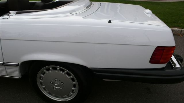 1988 Mercedes-Benz 560 SL - 7930551 - 52