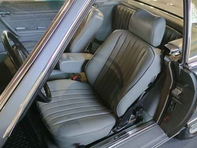 1988 Mercedes-Benz 560 SL Clean Title Florida Car - 23015381 - 9