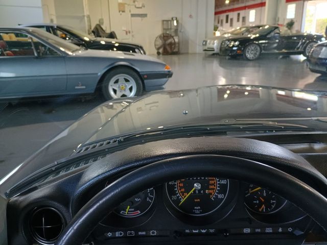 1988 Mercedes-Benz 560 SL Clean Title Florida Car - 23015381 - 12