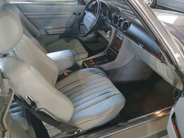 1988 Mercedes-Benz 560 SL Clean Title Florida Car - 23015381 - 17