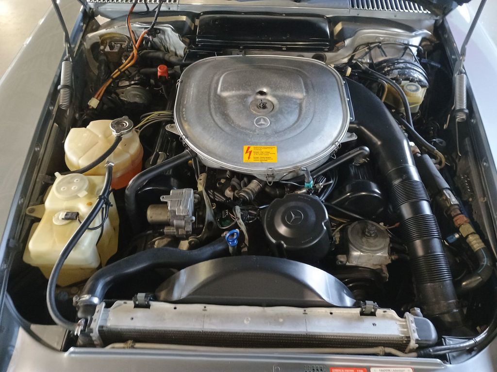 1988 Mercedes-Benz 560 SL Clean Title Florida Car - 23015381 - 23