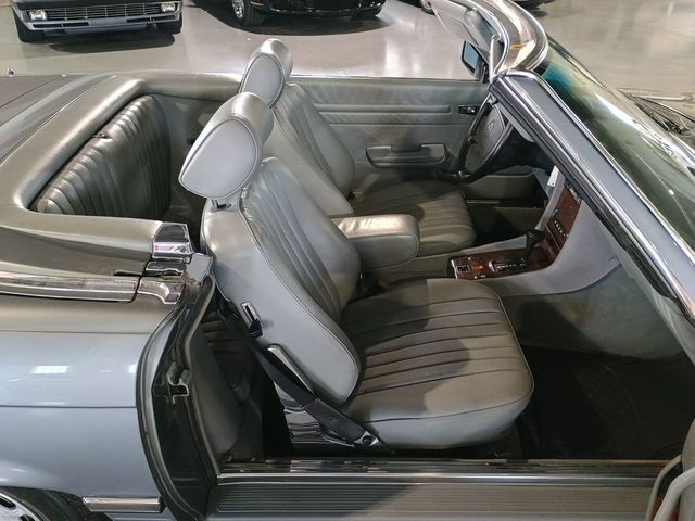 1988 Mercedes-Benz 560 SL Clean Title Florida Car - 23015381 - 32