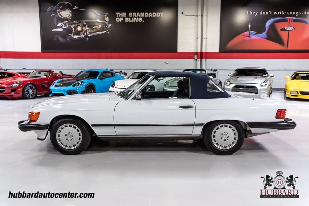 1988 Mercedes-Benz 560SL 1-Owner, Original MSRP, Original Bill of Sale, WOW - 22088992 - 20