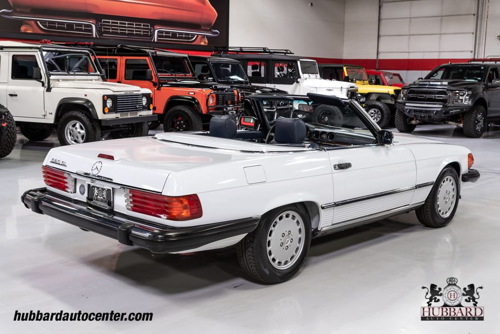 1988 Mercedes-Benz 560SL 1-Owner, Original MSRP, Original Bill of Sale, WOW - 22088992 - 39