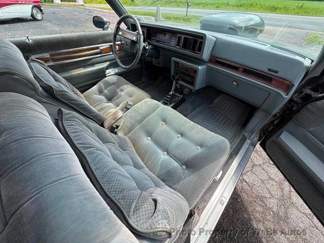 1988 Oldsmobile Cutlass Supreme Classic Brougham 2dr Coupe - 22882755 - 20