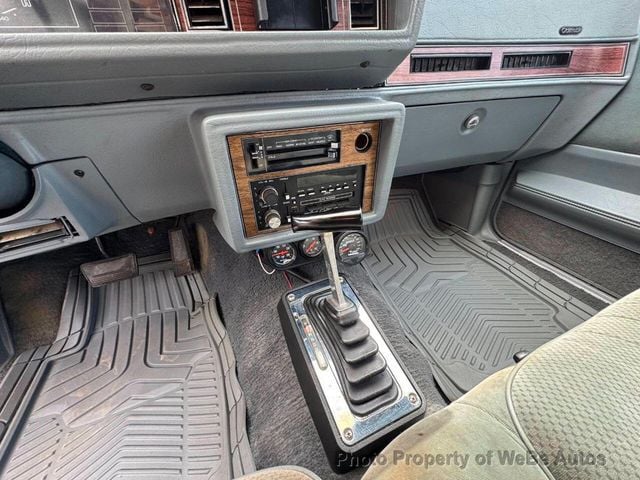 1988 Oldsmobile Cutlass Supreme Classic Brougham 2dr Coupe - 22882755 - 21