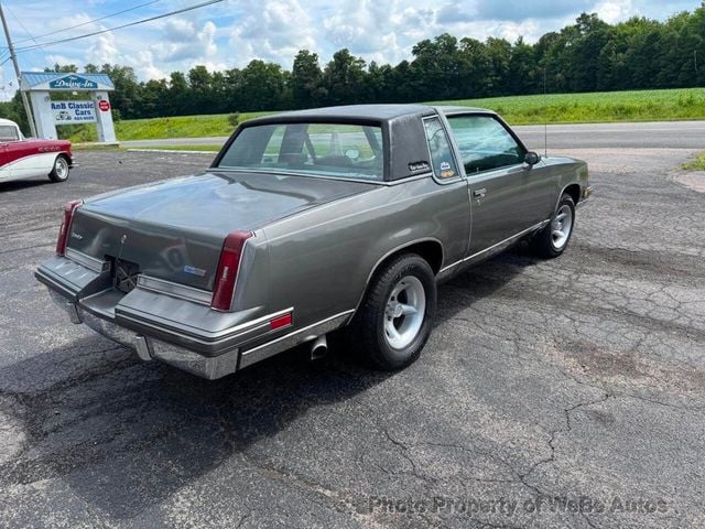 1988 Oldsmobile Cutlass Supreme Classic Brougham 2dr Coupe - 22882755 - 5